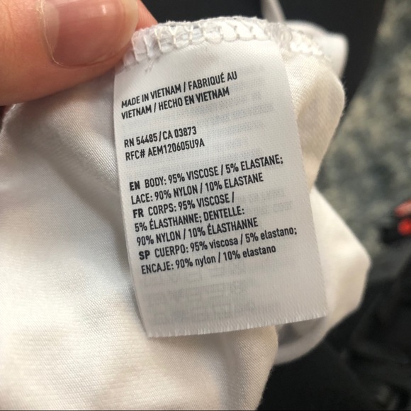 american eagle white lace cami - Picture 4 of 4